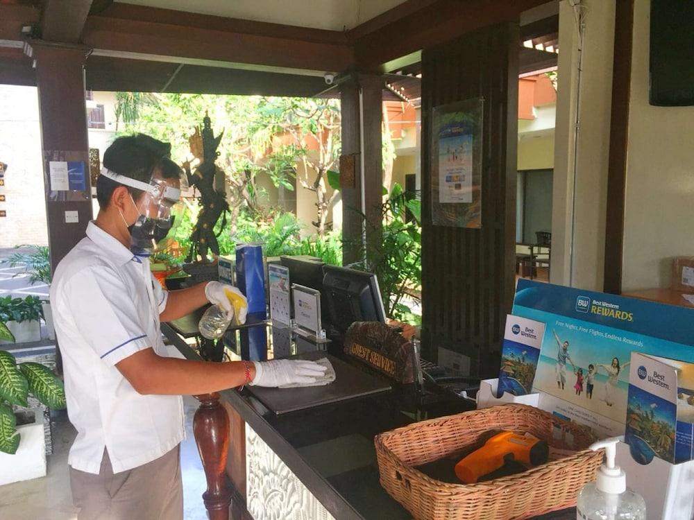 Resor Western Kuta 4*