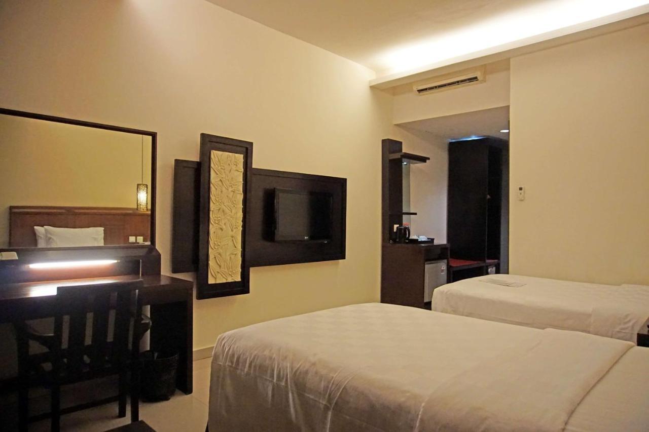 Western Kuta Resort